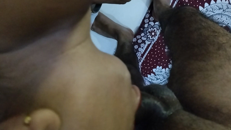 Anar Kali: A doua parte sexy - indiancă bhabhi se fute sugând pula...