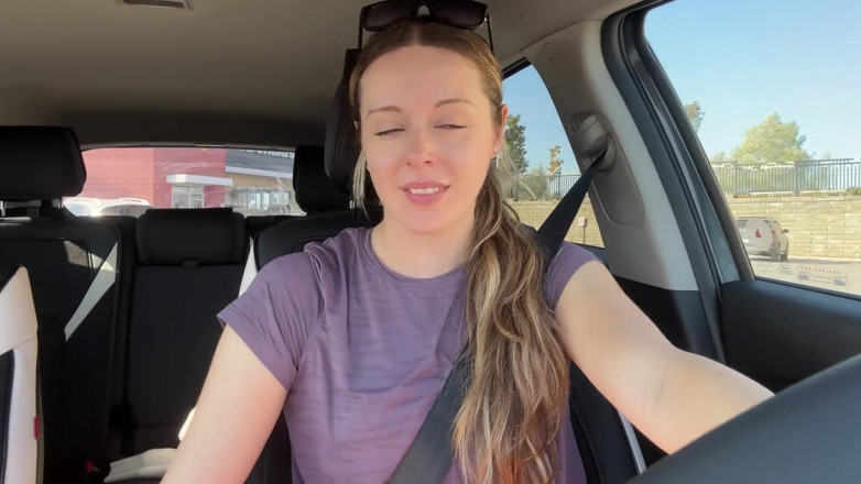 Nadia Foxx: Nadia Foxx Lush! jim aur omji ke maadhyam se ek...