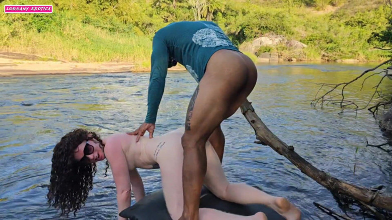Lorrany exotica: Orgia para quatro ao ar livre eu fiz a maior...