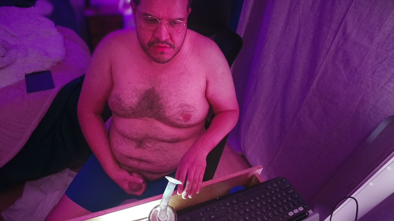 cloudComputa: Awan Merokok Beruang Gay Bersih Di Desktop Semasa Berihes Bekerja...