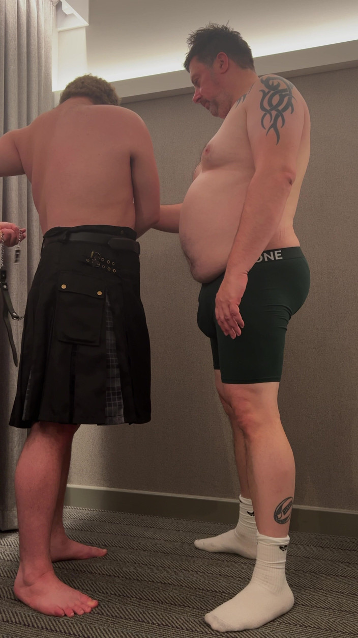 uktattooedchub74: Svlékání se navzájem epizoda 7