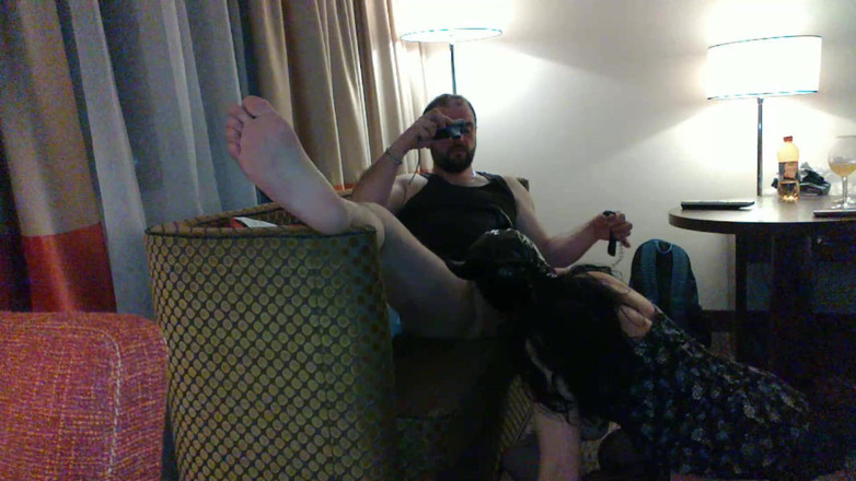 Toilet Mommy: Manželka Saje Cizince V Motelu