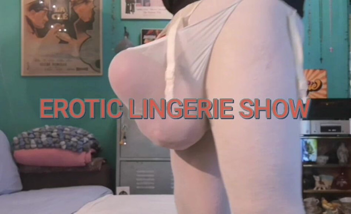 Monster_Meat_: 性感隆起的内衣秀