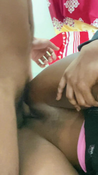 Cikgu kongkek tegar pelajarnya gaya ingkar & blowjob biliknya