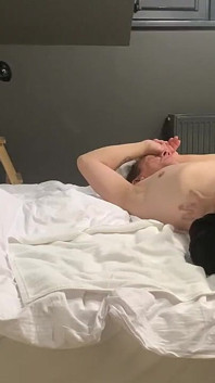 Sisi Tried Very Hard, but the Guy’s Penis Didn’t Get Hard
