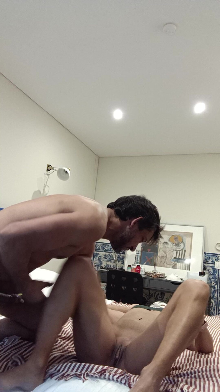 Europa Amador: Jiran saya menjemput saya untuk melakukan hubungan seks yang menyenangkan...