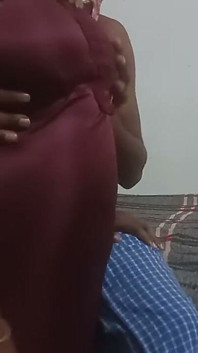 Rahasia ibu rumah tangga tamil yang hot ngentot sama mantan pacarnya