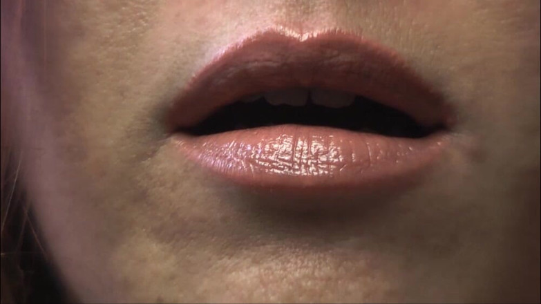 Evangelines Fetish: Eves Nude Lipstick with Gloss (closeup)