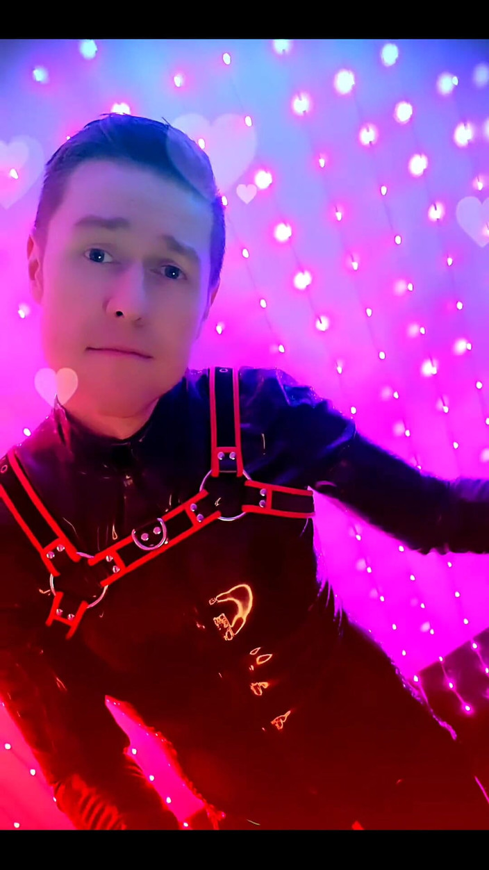 Roman Heart: My New Latex Rubber Blackstyle