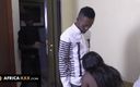 Africa-XXX: Ebenová žena podvádí svého přítele a je přichycena