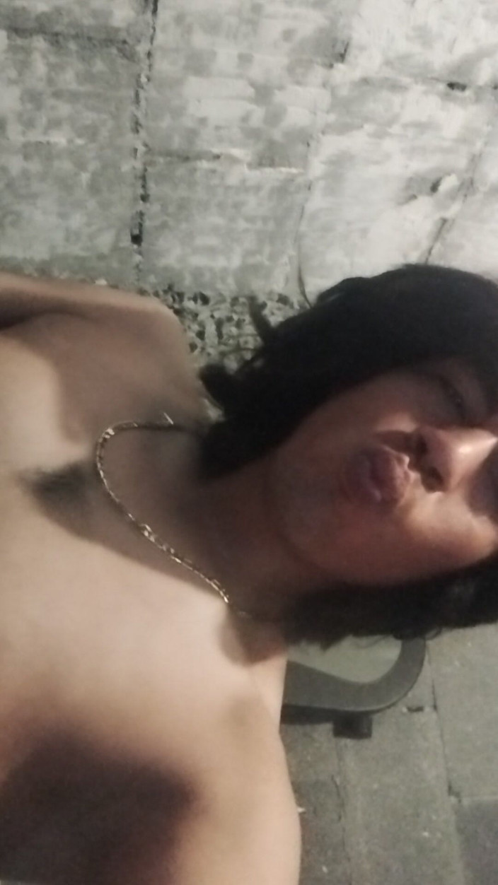 AlexAlejandro13: Quente nua