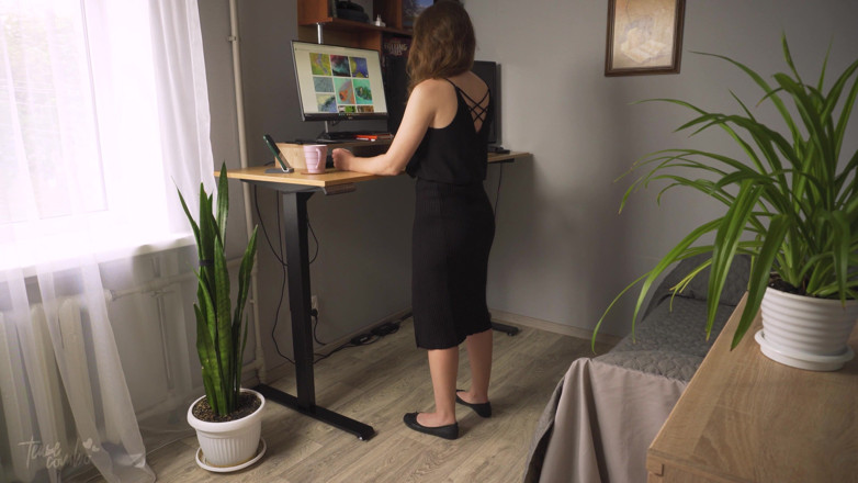 Teasecombo 4K: Sexy Legs Tease in Over the Knee Slit Skirt
