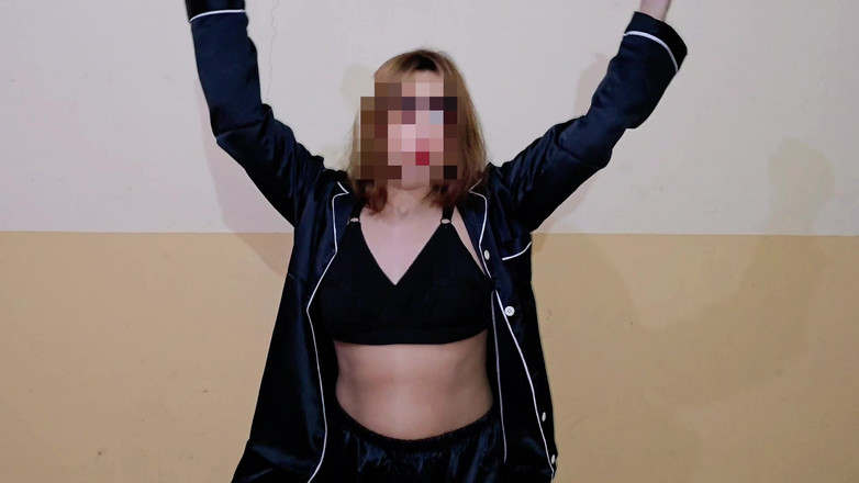 Faryal: Meine pakistanische schöne ehefrau lädt, stöhnt hindi dirtytalk