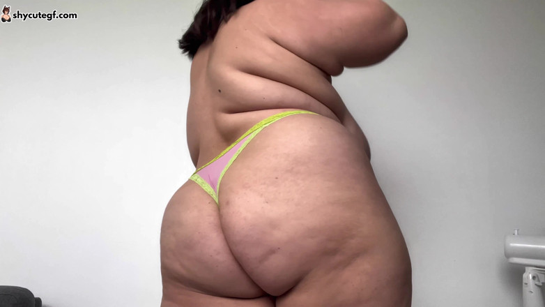 Isabelle Myers BBW: Podívejte se na Moje ošklivé kalhotky