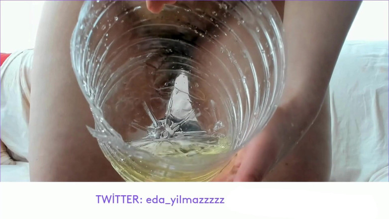 turk_milf_porno: çiş - ağzını aç - hepsini ağzına doldur - idrar - türk orta yaşlı...