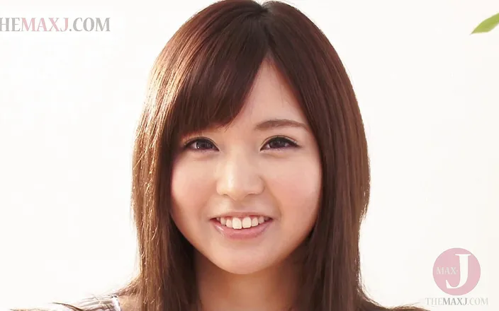 Max Japanese: Very cute first time undressing of a pretty girl with...