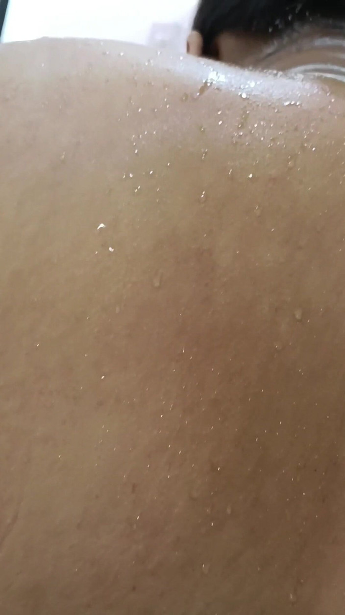 Catchybusty: Pipe Shower 23 Yr Old Girl Wants to Bath Hardcore