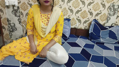 Saarabhabhi6: Desi indyjska macocha ssała penisa jej setek syna i pokazałeś...