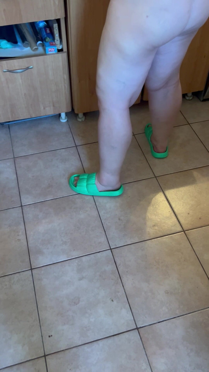 Mom Aisha: Mẹ kế Ả Rập của tôi muốn thổi kèn trong nhà...