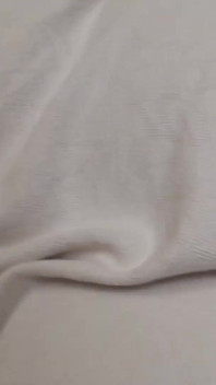 ลูลู ลัช นั่งโมยิ่งหีคนเดียวบนโซฟา