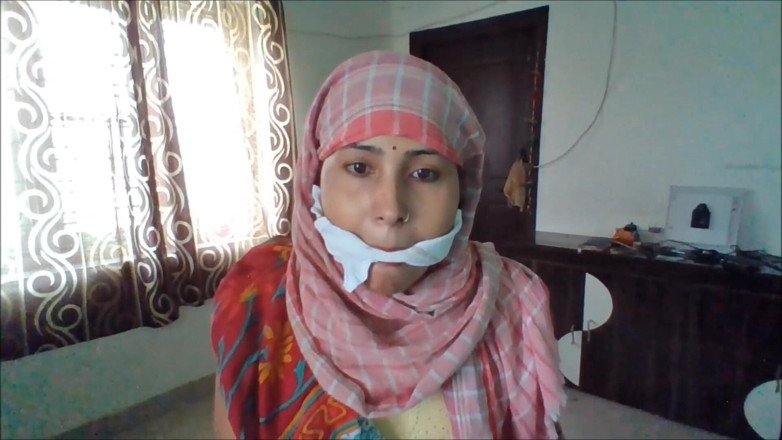 Selfgags classic: Kiraneya's Indian Gagging Tips: How to Keep a Girl Quiet!