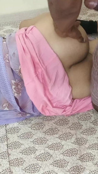 Kongkek ibu tiri saya tanpa disedari semasa menggoncang zakar saya