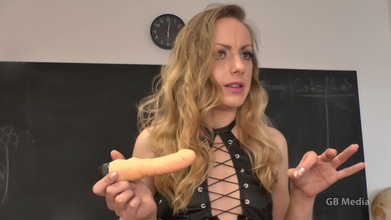 GangBang-Dream: Natalia Anal Teaching Lesson Classroom