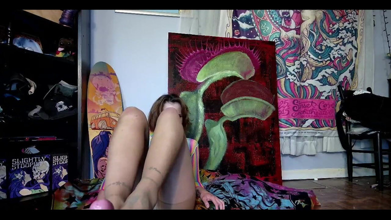 Suzy Wylde: Let's Get This Kitty Purring! Meow!