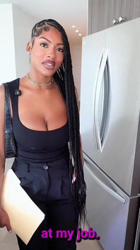Mladá sexy realitní agentka souhlasila s vedlejší prací
