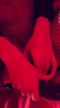 Lo sodomizzo con il mio due strapon - prendi piacere due volte