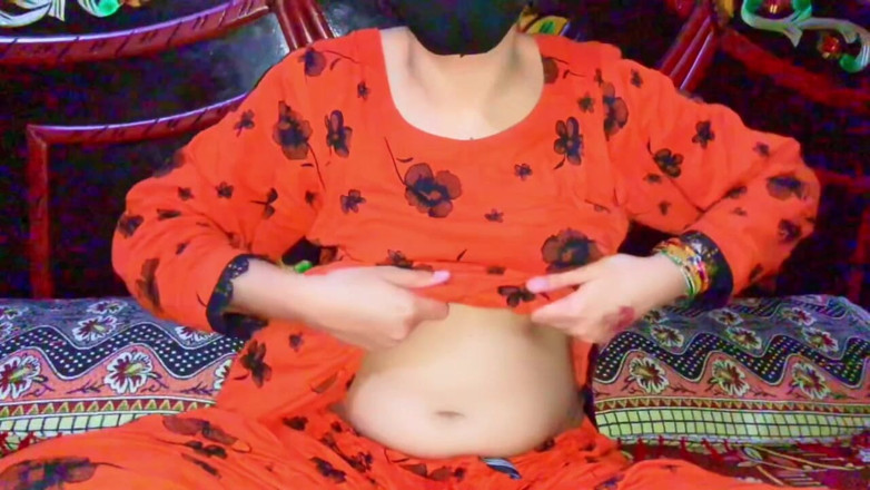Kingsizedevil: 真正的年轻印度情侣重口味自拍性爱泄露