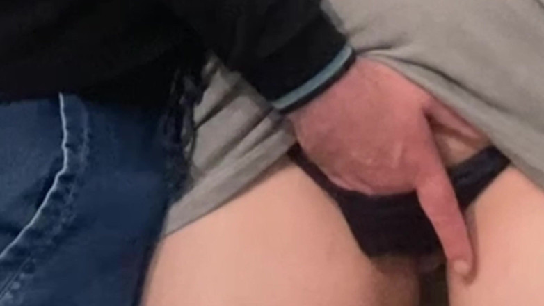 Niki studio: Hairy Pussy Fingered in Crowded Subway