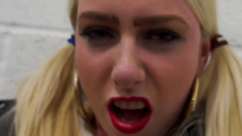 Creampie Clinic: Blonde, Dogging, Pipes Et Gros Éjacs Faciales