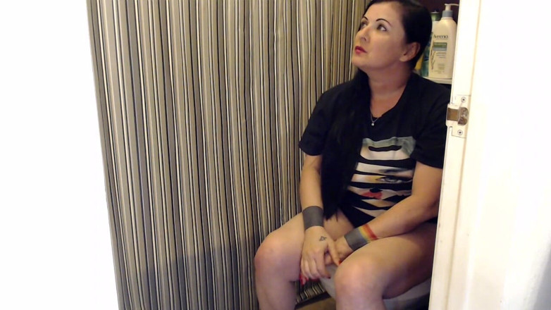 Abby Anna: Jilat pantat hamba tandas saya