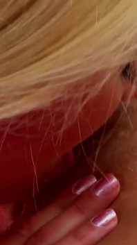 Sâni mari, lesbiană frumoasă excitată, cel mai tare sex cu vibrator