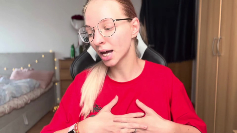 Goddess_Bella_Rae: Warum jeder (echte) mann 4 ehefrauen haben sollte!