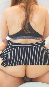 Sigue follando el culo apretado hasta que me des una preñada anal