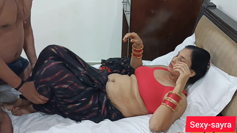 Sexy-sayra: Suri rumah dapat pepeknya gatal-gatal manis daripada hambanya