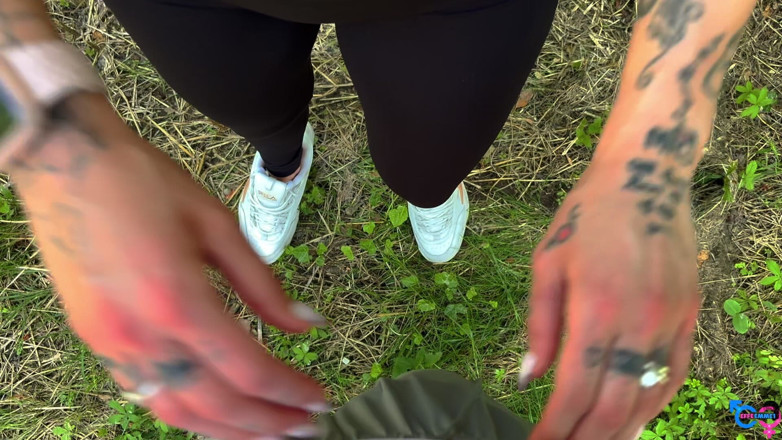 effeemme1: Mi Sono Fatta Scopare in Un Parco Pubblico Da Un...
