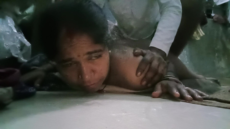 BlondAtom63: Дезі гарячі відео індійського чоловіка і дружини бхабхі