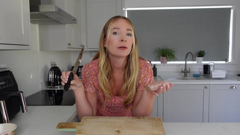 Brea Rose: Penis tăiat și amestecat - penetomie