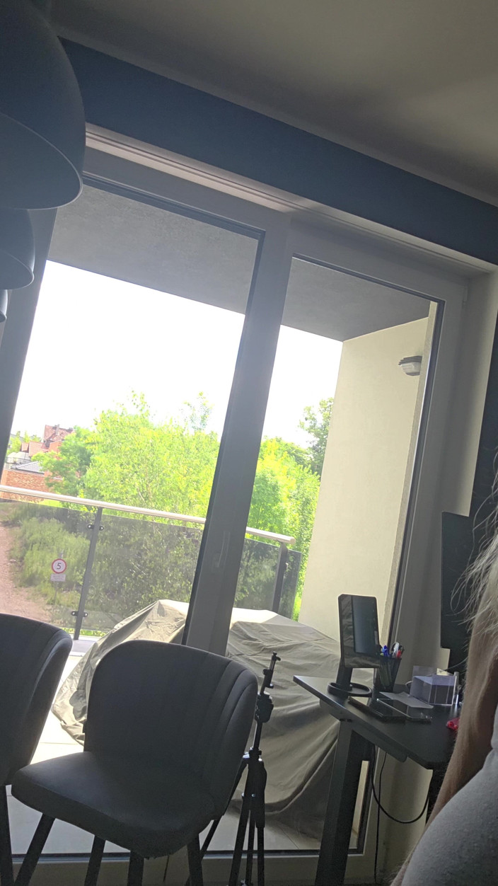 Misses_Jenny: Freche masturbation mit blonder ehefrau