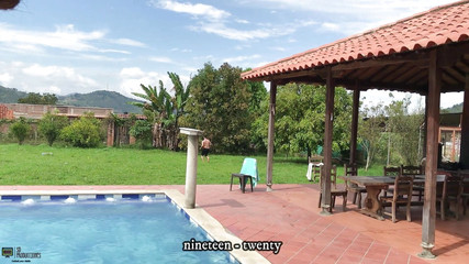 Emma vict: 룸메이트의 자지에 따먹히는 발정난 겸둥이 - 스페인어 포르노