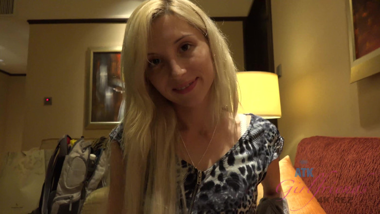 ATK Fans (Girlfriends): Vacances virtuelles en Malaisie avec Piper Perri, partie 3