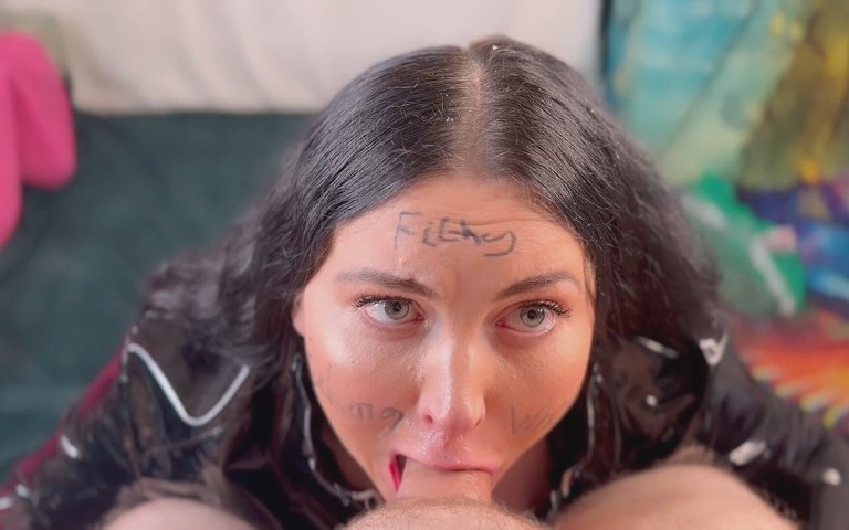 Sub Ffw Gives Sir a Deep BJ with Writing on Face (MissFFW)