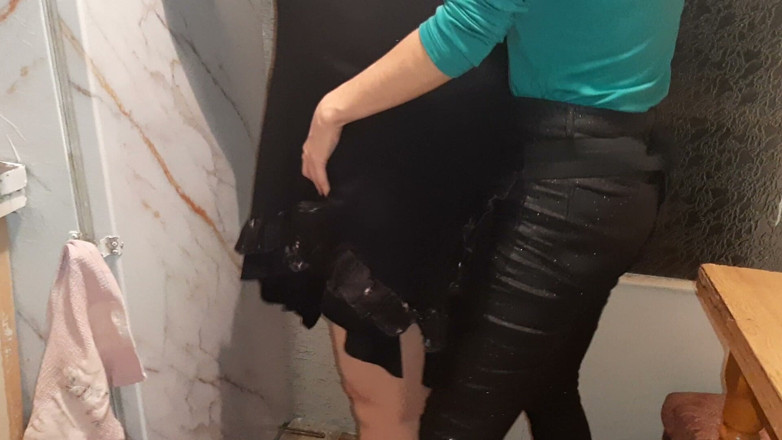 Lesbian-candys: I Watch and Masturbate While My Girlfriend Fucks My Stepmother