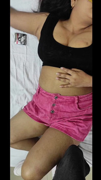 Model bei neu-delhi kameraaufnahmen