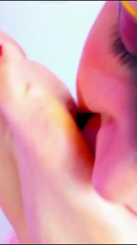 Lesbians Doing a Foot Licking Show