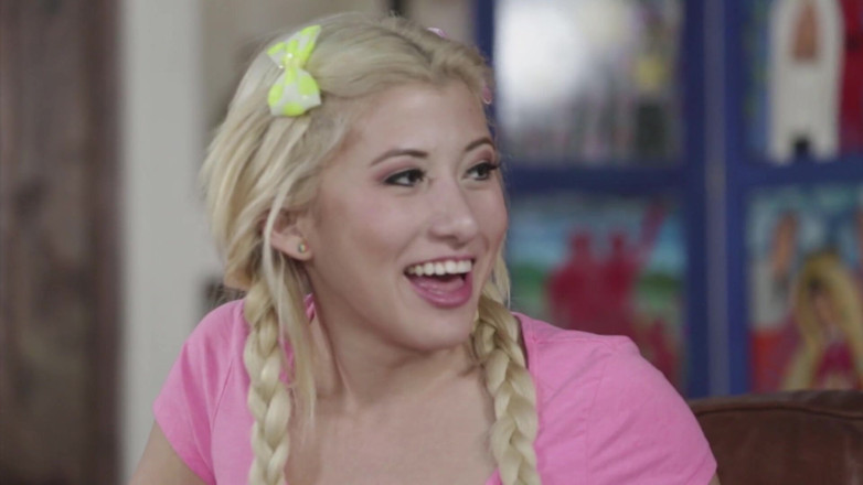 Reality Junkies: Young Anal Adventures Scene 1 Booty Loving