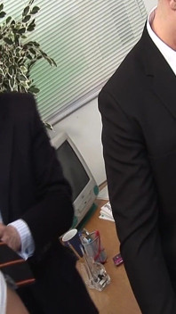 ホットな大学シーン1:ランジェリー姿の欲求不満な学生たちが授業中に一緒にセックスをする